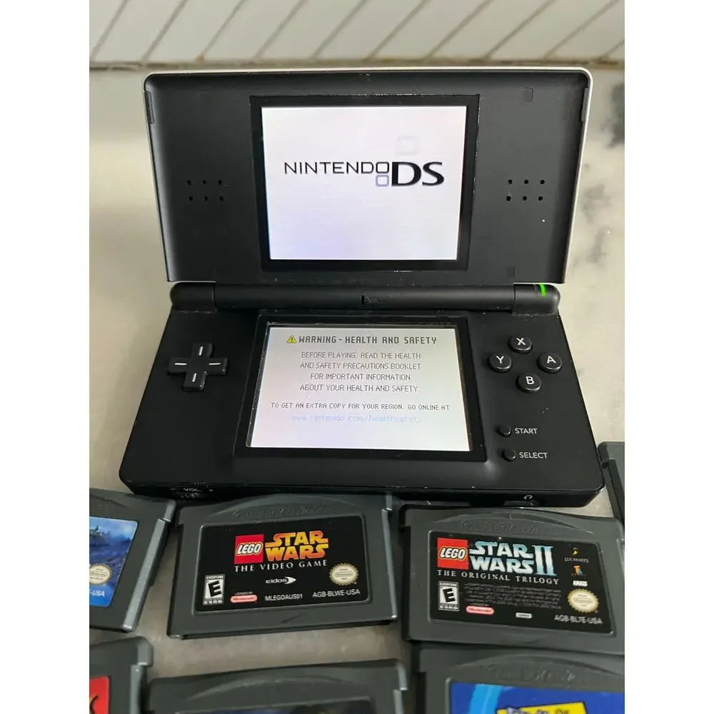 Nintendo DS Lite Silver Tested + 8 Game Boy Advance Games Star Wars LEGO